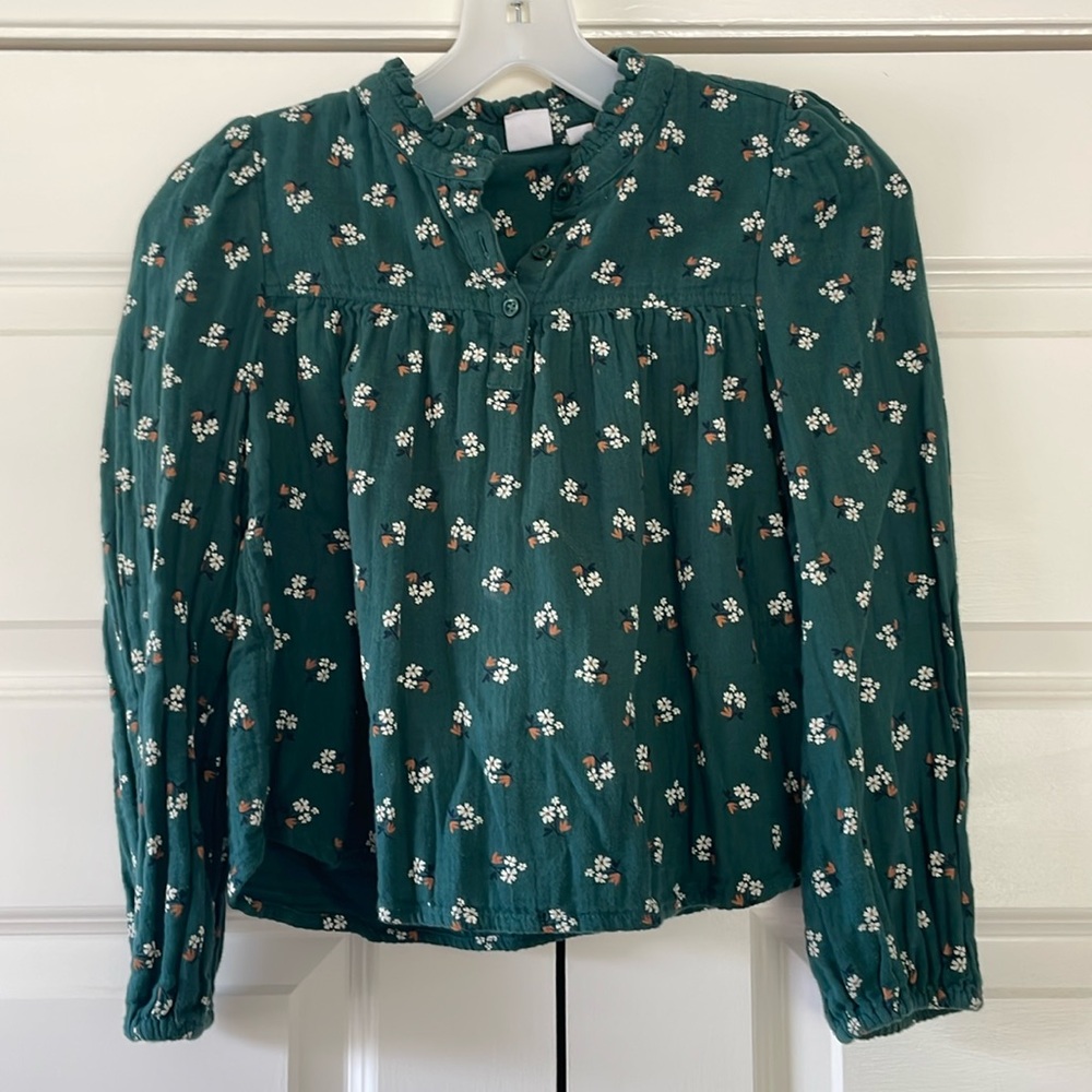 Comfortable Flowy green floral top